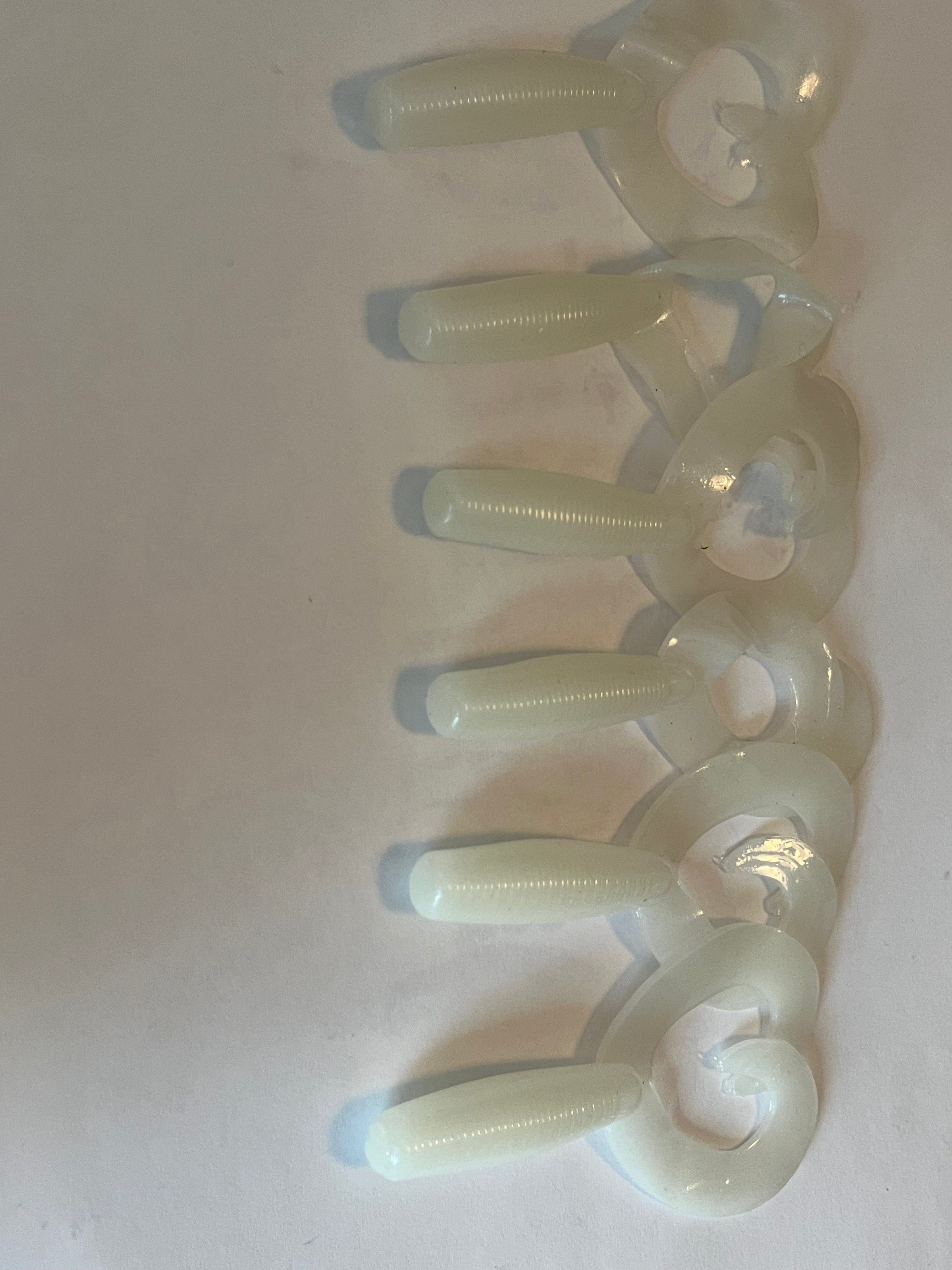 White Pearl Hula Grubs
